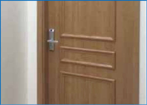 PVC di JWELL che pela la porta di schiumatura del bordo di WPC che fa la linea dell'estrusione di profilo del PVC della macchina