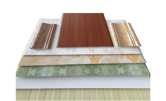 Cornice spumata di plastica di JWELL PS che fa la macchina dell'estrusione di profilo del PVC della macchina