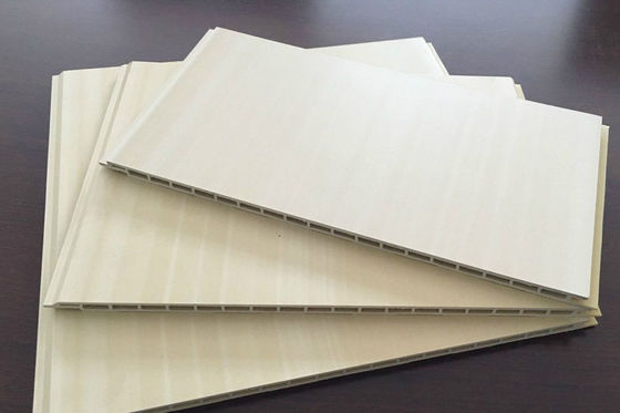 Linea di plastica struttura della finestra dell'estrusione di profilo del pannello di parete di JWELL Wpc del PVC dell'isolamento termico che fa macchina