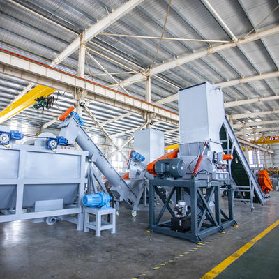 L'ANIMALE DOMESTICO del CE di plastica 1000kg/H delle macchine di riciclaggio dei rifiuti imbottiglia schiacciare la lavatrice